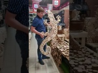 Панно из можжевельника: обзор новинок